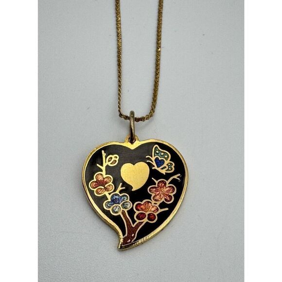 No Brand Jewelry - Vintage Goldtone‎ Cloisonne Enamel Floral Butterfly Heart Pendant Necklace 16”